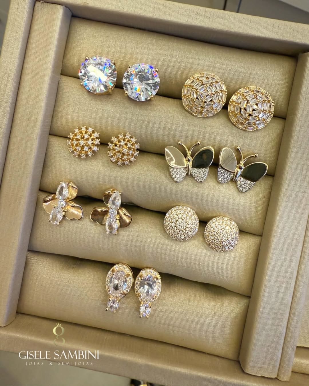 Como escolher semijoias para presentear (guia por estilo, idade e ocasião)