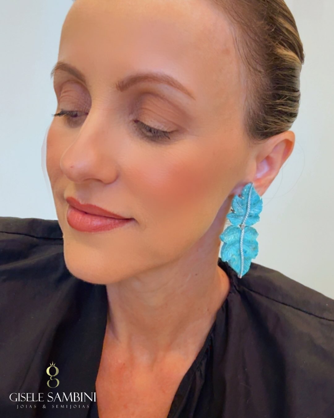 Dicas de semijoias para usar na primavera: leveza, brilho e feminilidade