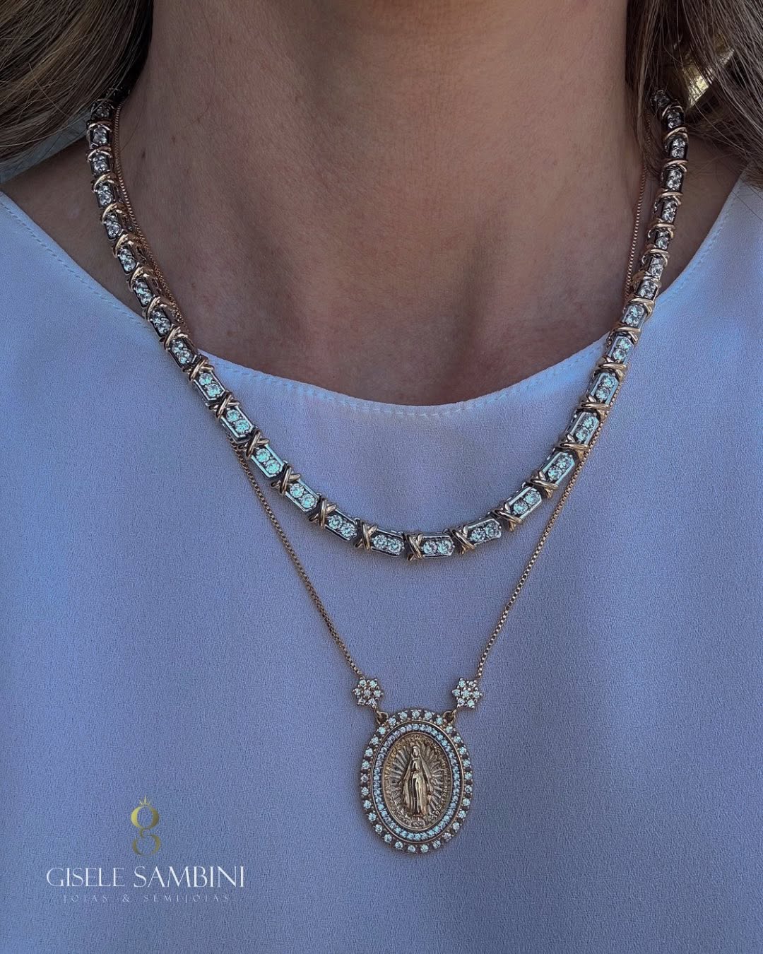 Guia de comprimentos de colares: choker, princesa, matinê e ópera (qual escolher?)